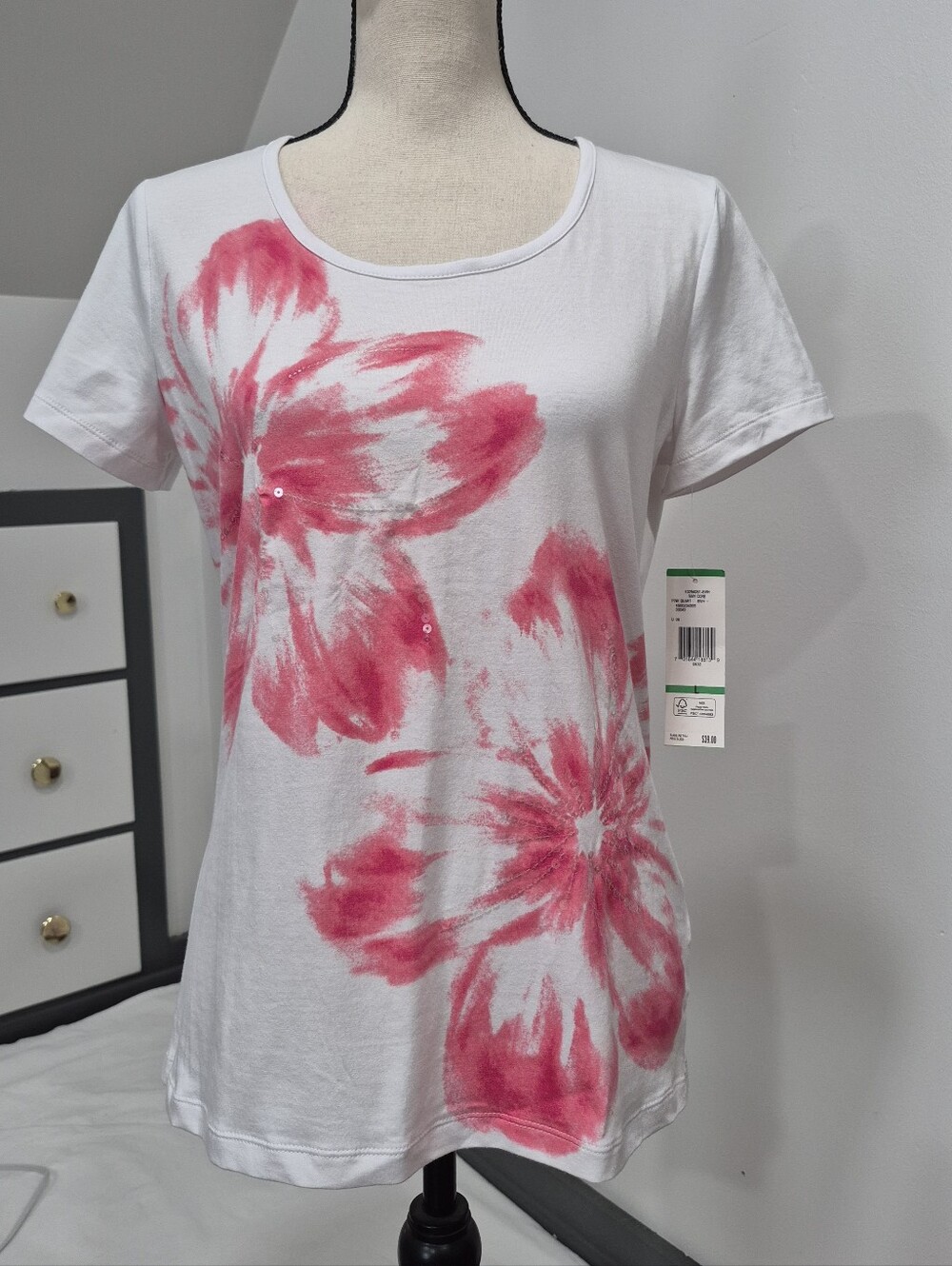 NWT Jones New York Sport Embellished Floral Tee